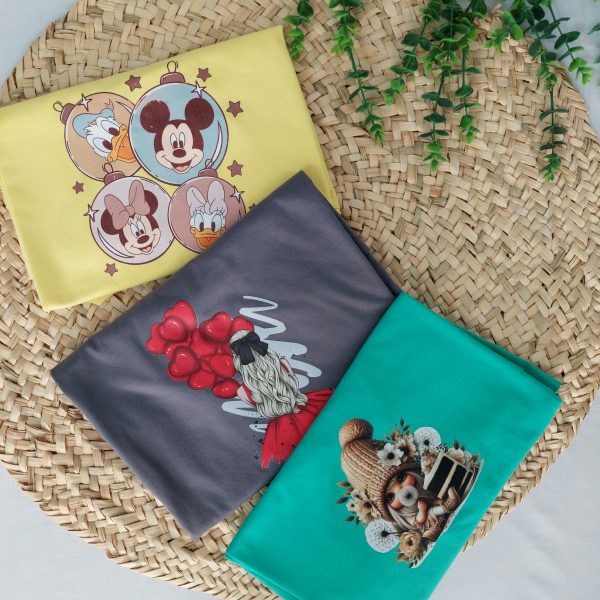 تیشرت قواره دار نخ و پنبه زنانه چاپ میکس